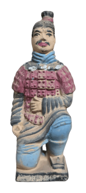 Statue Colorée Antique Archer Agenouillé en Terracotta 13 cm chez Arabesk