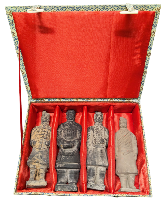 Coffret de 4 statues noires de Guerriers impériaux en terracotta, 15cm