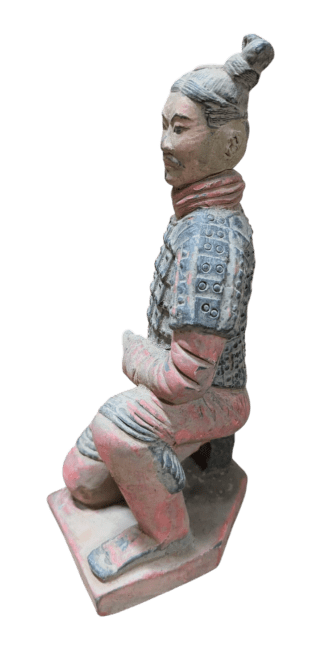 Statue Colorée Antique Archer Agenouillé en Terracotta 22 cm chez Arabesk|fr