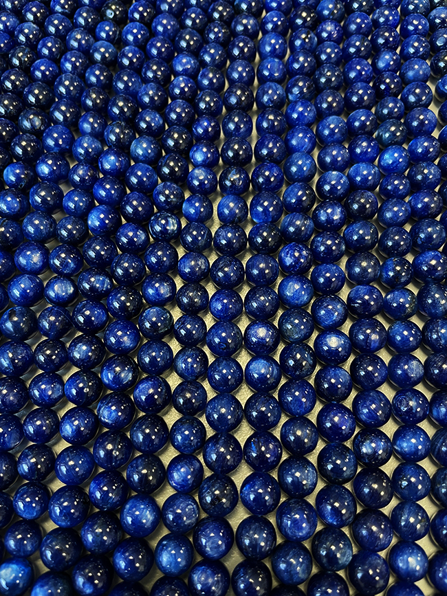  Cyanite Bleue AAA perles 8mm sur fil 40cm
