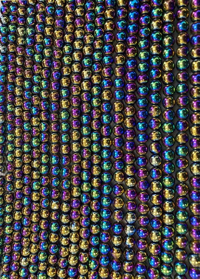 Hematite Rainbow A perles rondes 6mm sur fil 40cm