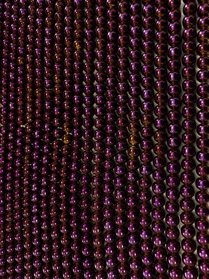 Hematite Violet doré A perles rondes 6mm sur fil 40cm