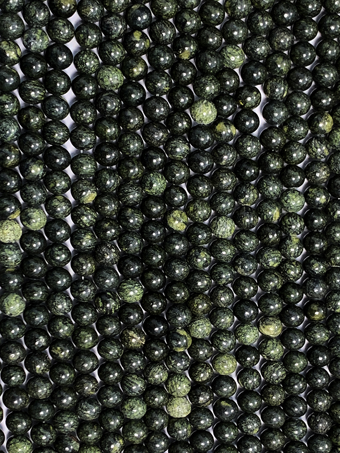 Serpentine Pérou perles 6mm sur fil 40cm