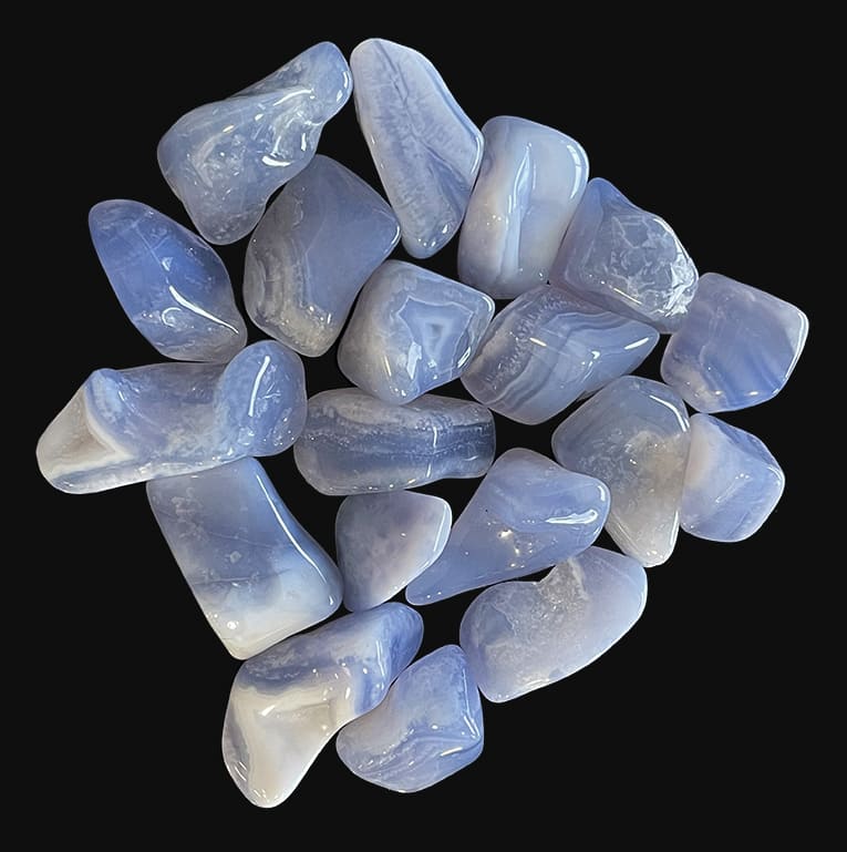Calcédoine bleue Malawi A pierres roulées 250g chez Arabesk