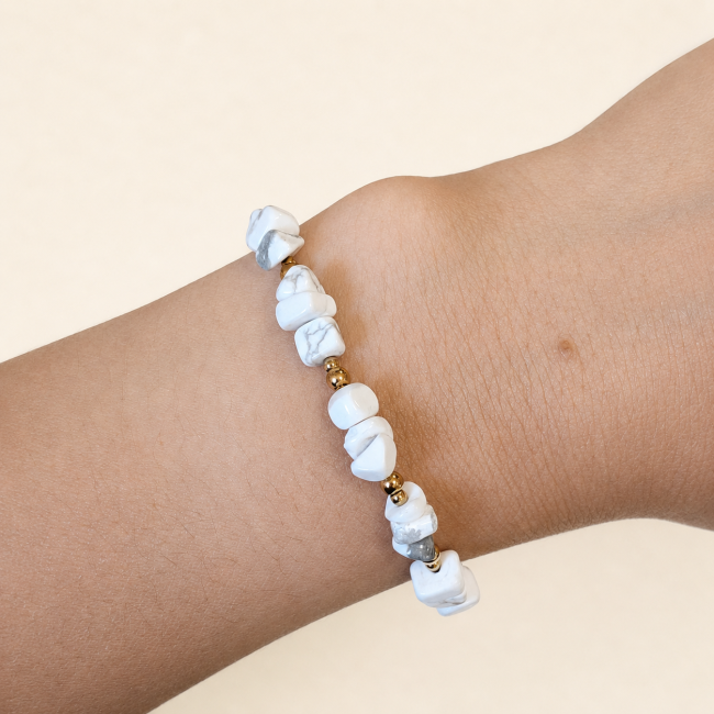 Bracelet Énergie en Howlite A – Éclats de Pierre chez Arabesk