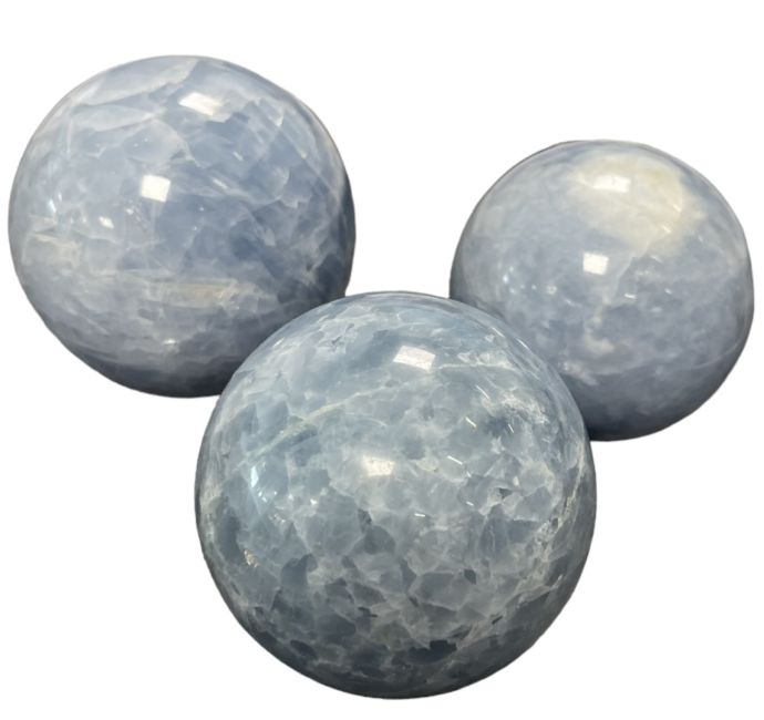 3 Sphères Calcite bleue polis 1.354k