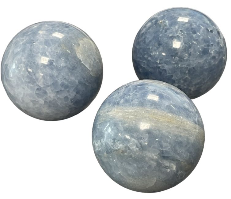 3 Sphères Calcite bleue polis 1.456k