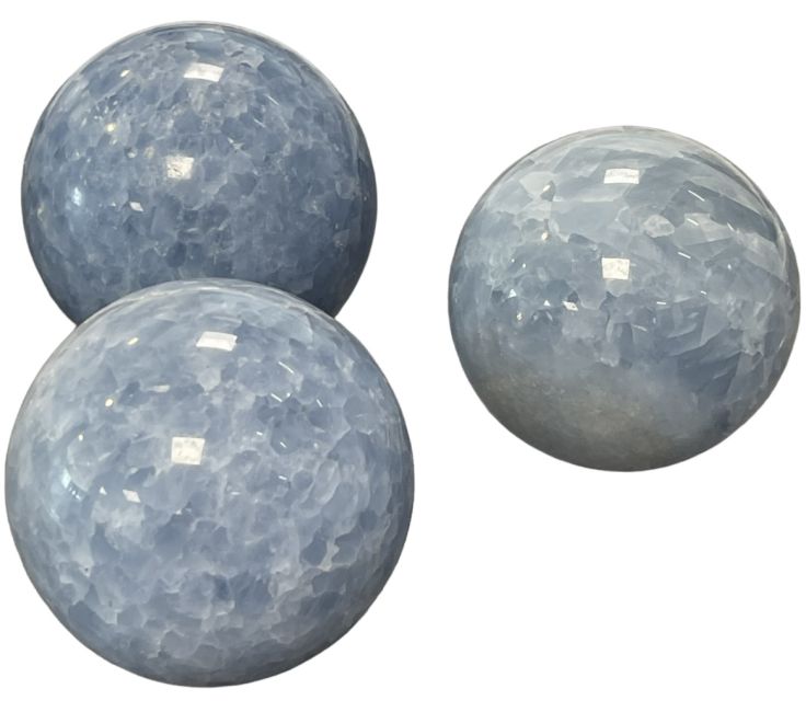 3 Sphères Calcite bleue polis 1.724k