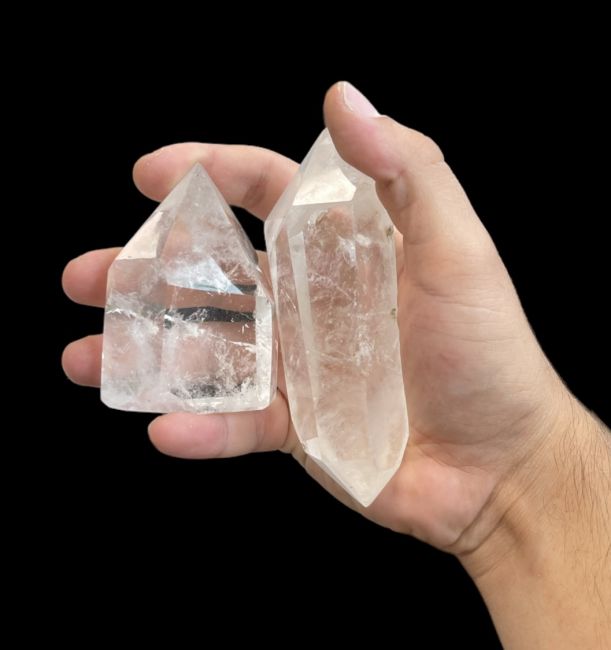 Prismes de cristal de roche de Madagascar - 9 pièce 1.392k