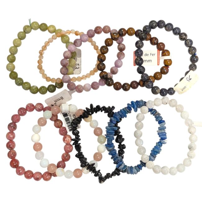 Mélange de bracelets en pierres naturelles – 10 pièces chez Arabesk