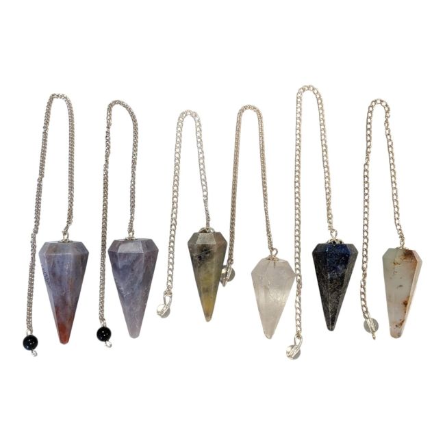 Lot de 6 pendules en pierres naturelles chez Arabesk