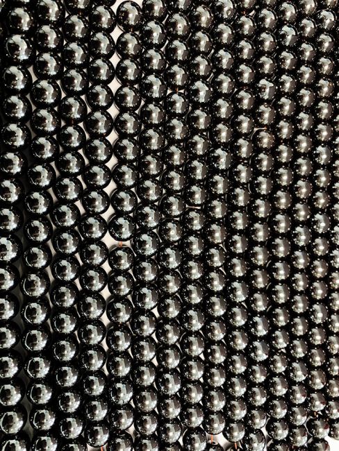 Hematite perles rondes 4mm sur fil 40cm