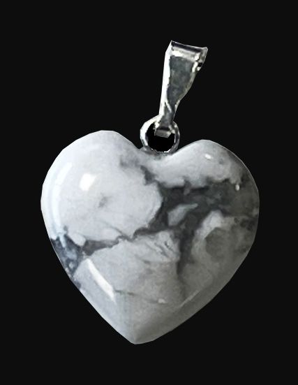 Pendentif Coeur Howlite 15mm x10