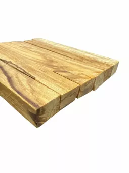 Palo santo A+ premium 1 kg en bâtonnets coupes égales
