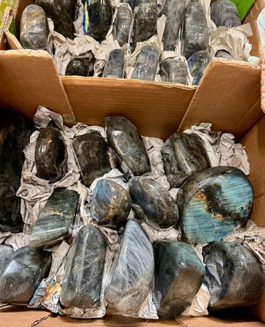 Blocs de Labradorite polis 10kg chez Arabesk|fr