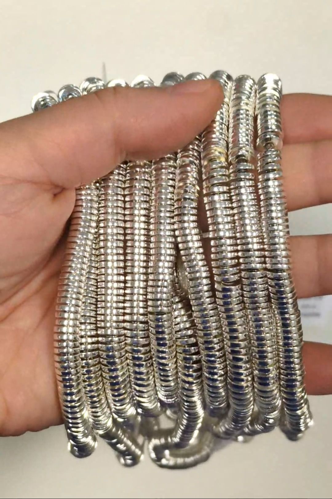Perles Intercalaires en Hématite Argentée – 6×1 mm