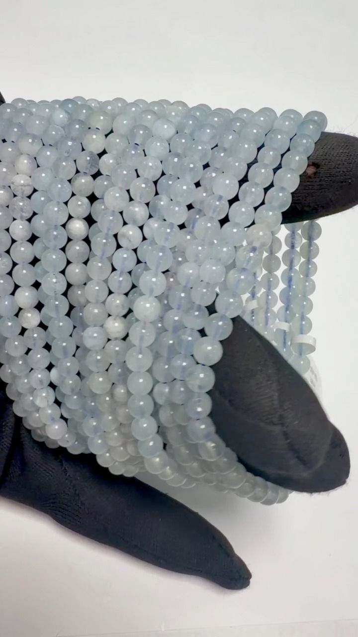 Bracelet en Aigue-Marine A perles 4-5mm