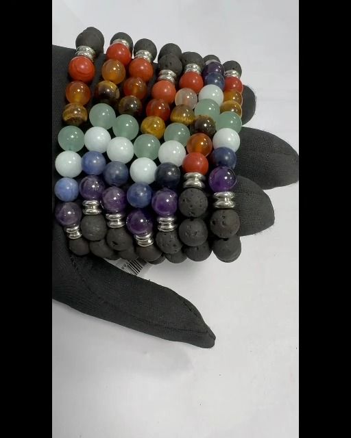 Bracelet Pierre de Lave 7 chakras perles 8mm