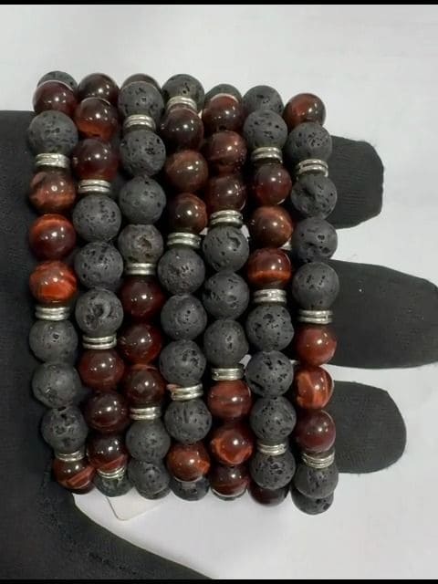 Bracelet Oeil de taureau Pierre de Lave & Charms A perles 8mm