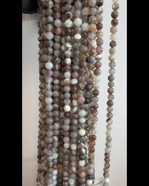 Agate Botswana AA perles 6mm sur fil 40cm