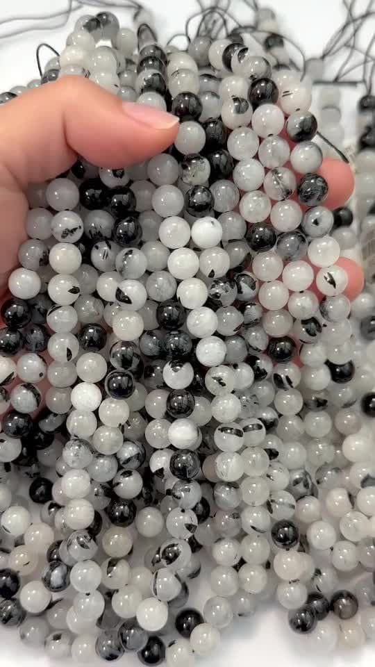 Cristal de roche Tourmaline A perles 8-9mm sur fil 40cm