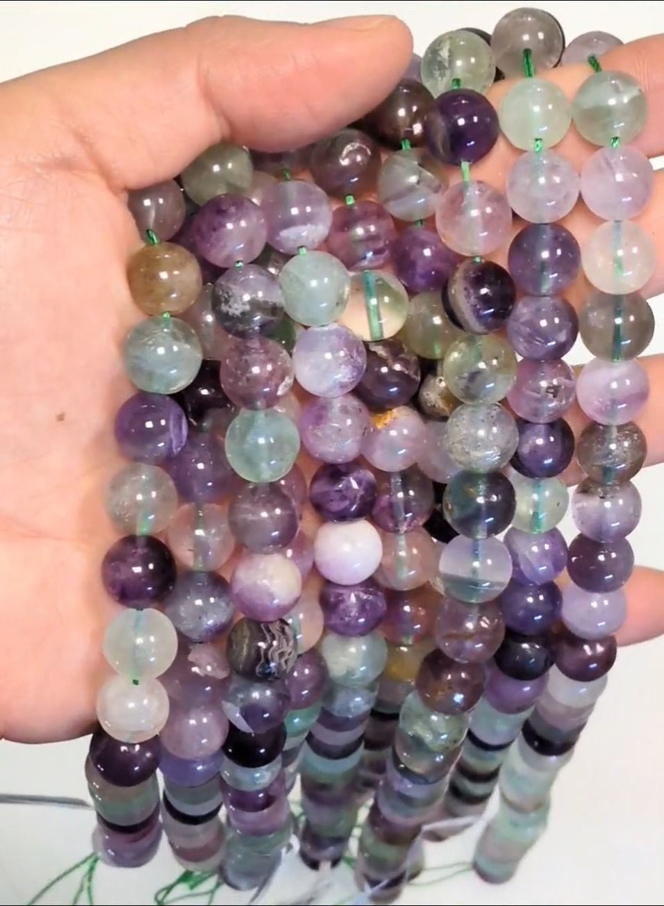 Fluorite A+ perles 10mm sur fil 40cm