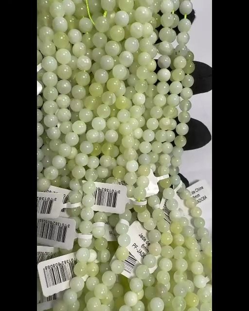 Jade de Chine A perles 6mm sur fil 40cm