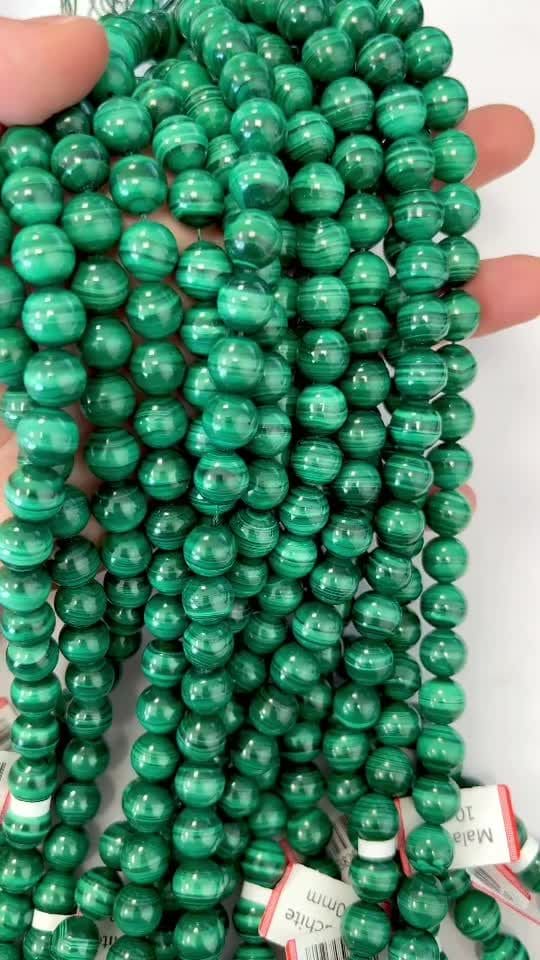 Malachite AA perles 10mm sur fil 40cm