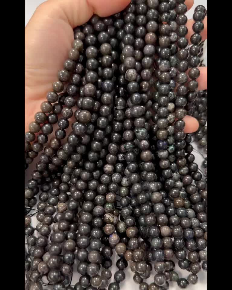 Opale Noire perles 7-8mm sur fil 40cm