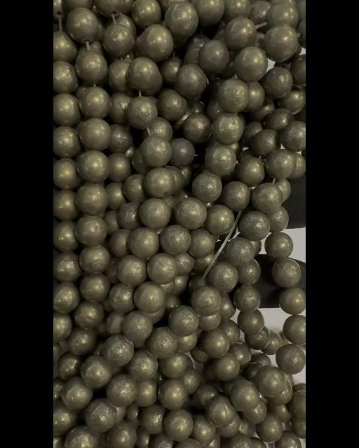 Pyrite A perles 8mm sur fil 40cm