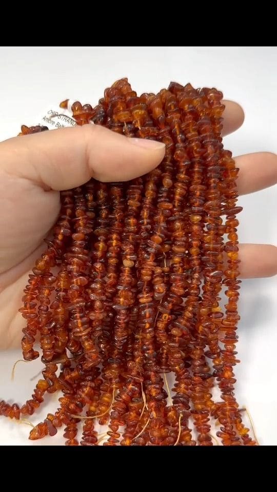 Ambre chips 3-8mm sur fil 35cm x 2