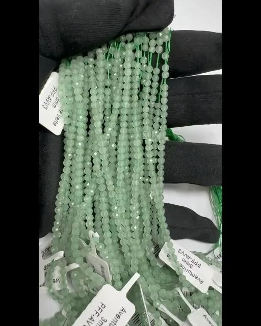 Aventurine Verte Facettée A perles 3mm sur fil 40cm