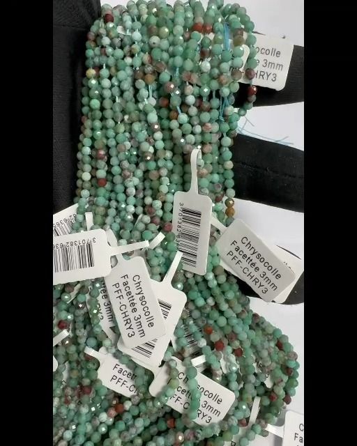 Chrysocolle Facettée A perles 3mm sur fil 40cm