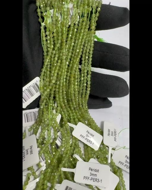 Péridot Facettée A perles 3mm sur fil 40cm