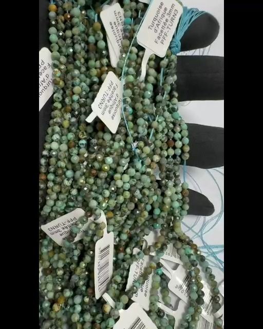 Turquoise Naturelle d'Afrique Facettée A perles 3mm sur fil 40cm