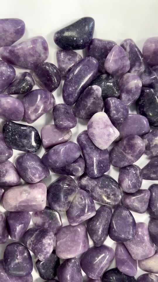 Lepidolite AA pierres roulées 250g